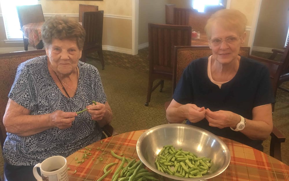 Morning Pointe Associate Helps Seniors Embrace Local Food