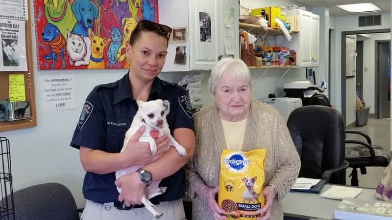 Morning Pointe Of Clinton Pays It Forward For Pets Morning Pointe Assisted Living