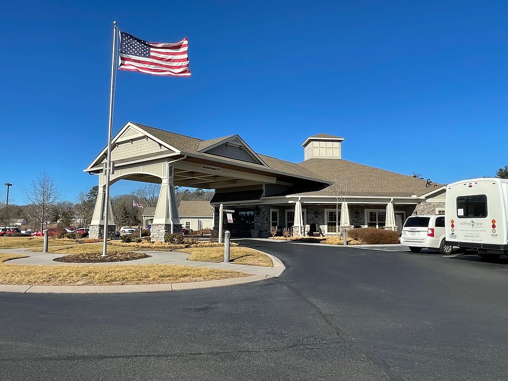Exterior shot of The Lantern at Morning Pointe Senior Living of Powell in Tennessee