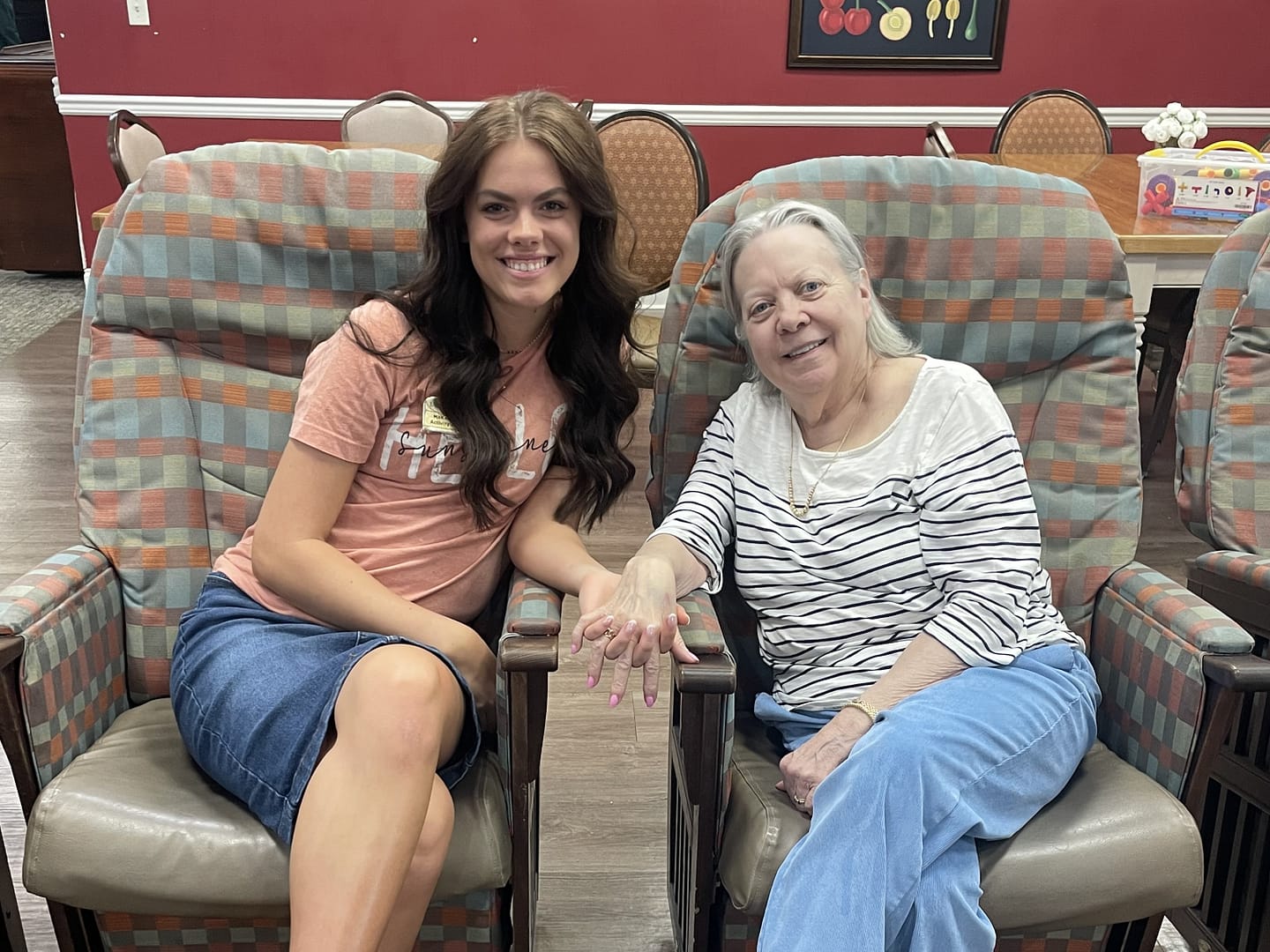 photo of activities at Morning Pointe of East Hamilton's Lantern wing