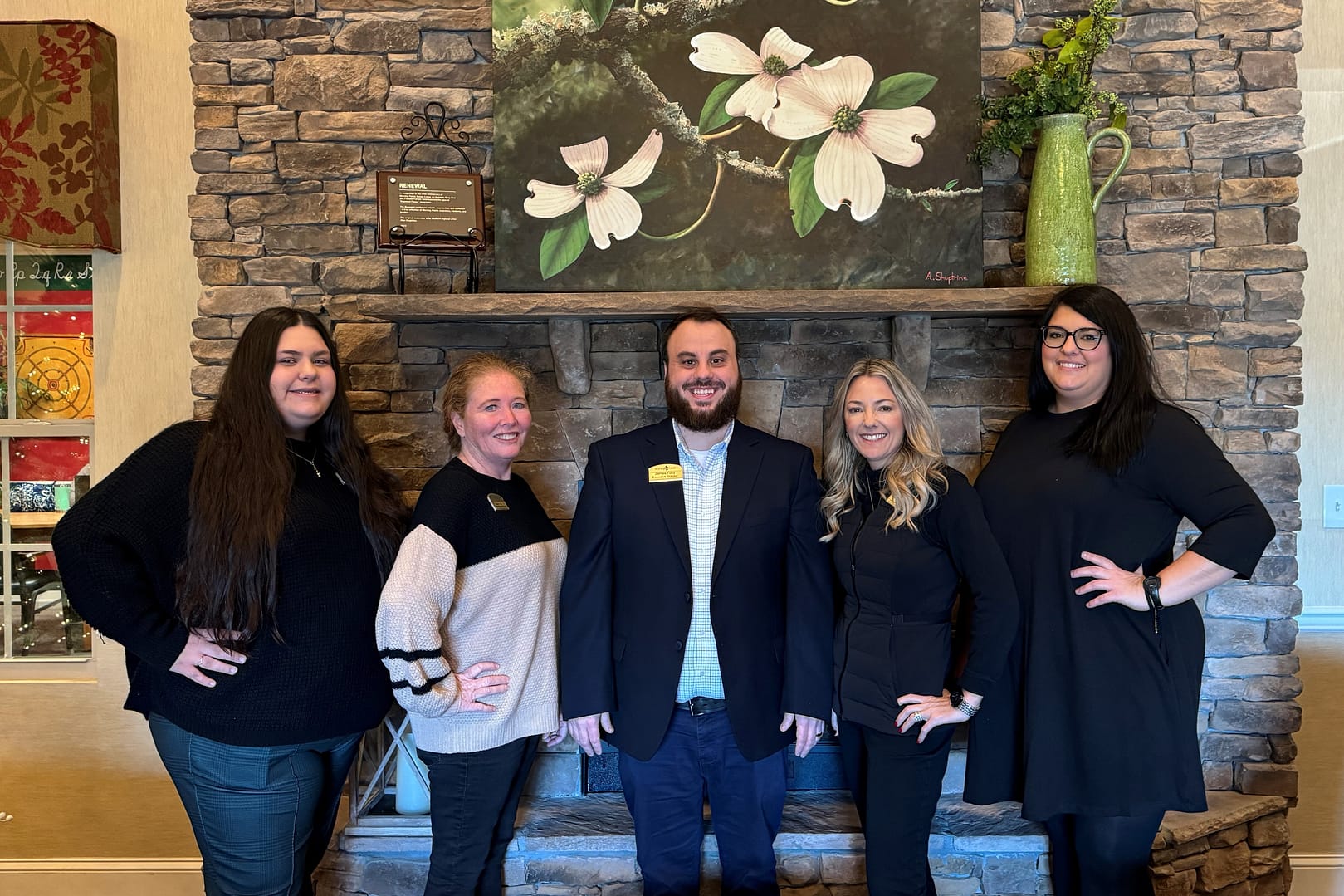 team photo of The Lantern at Morning Pointe Alzheimer's Center of Excellence, Lenoir City, TN