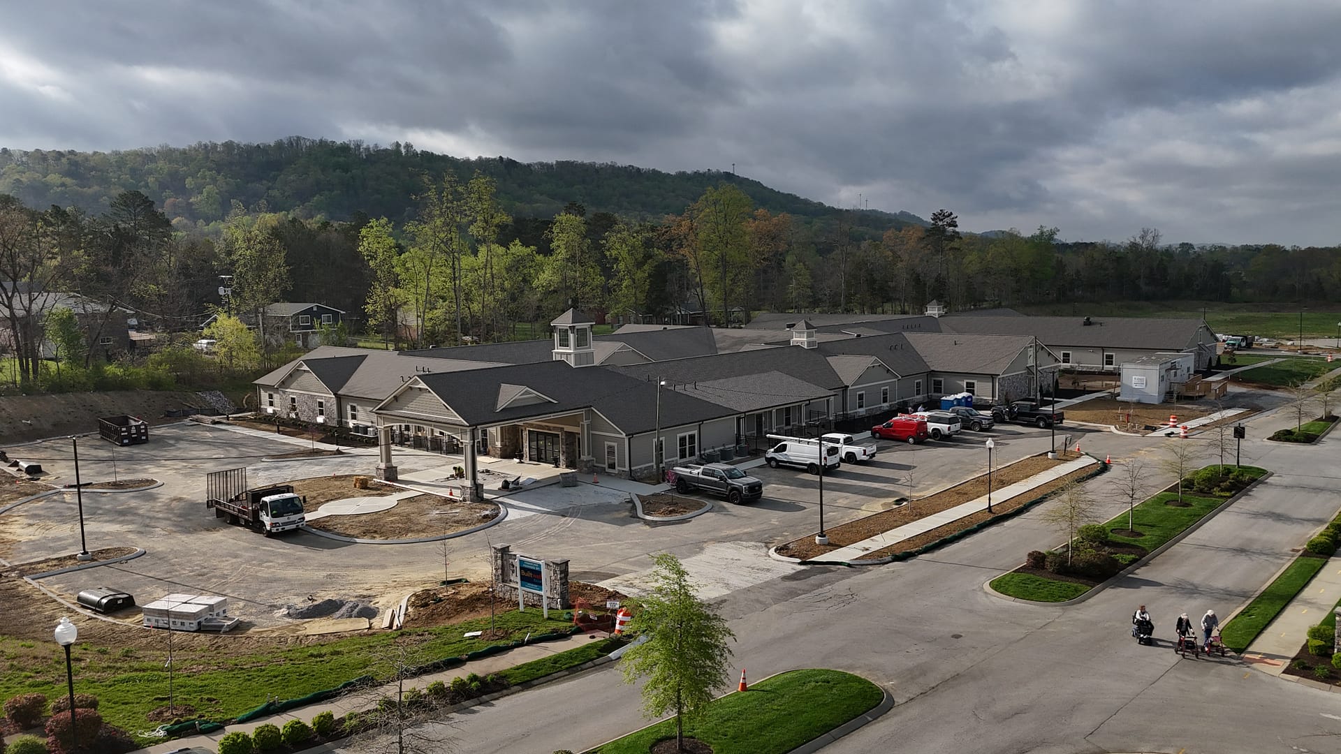 aerial photo of East Hamilton Lantern campus