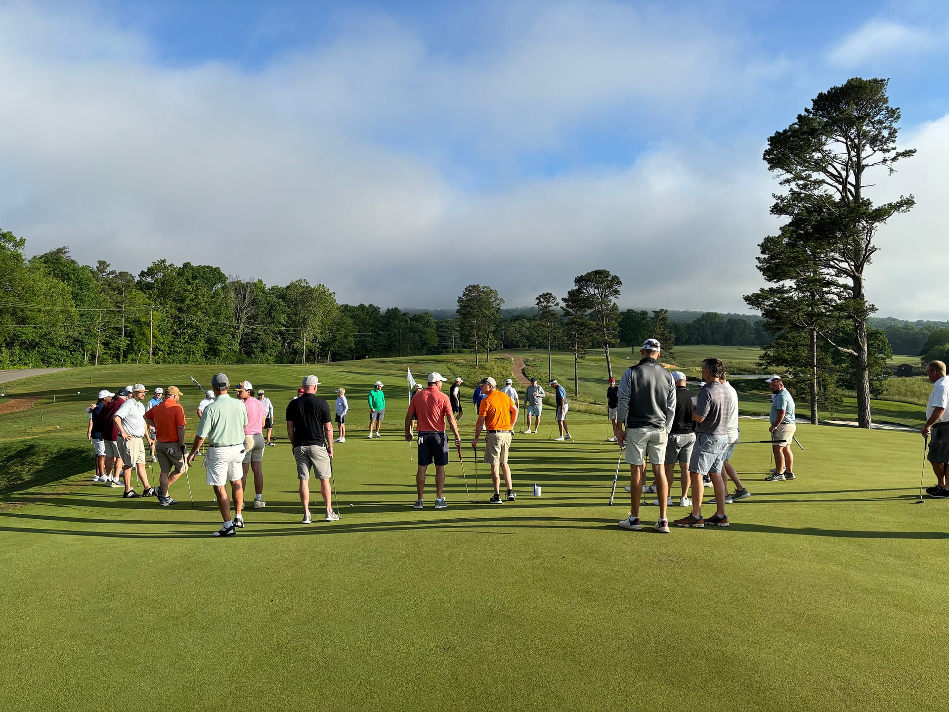 photo of 2024's putting contest