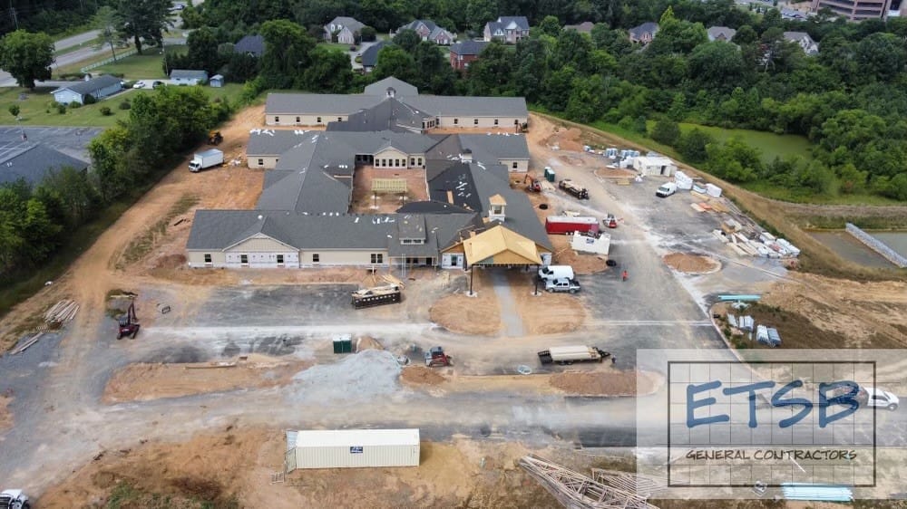 main photo of Hardin Valley Lantern construction July 1