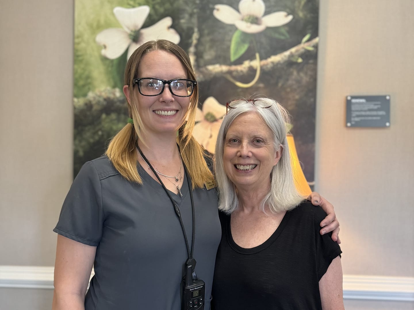 photo of Chelsey Farley, a housekeeper at one of our Lantern Alzheimer’s Centers of Excellence, and Janie Cantrell, the daughter of one of our residents