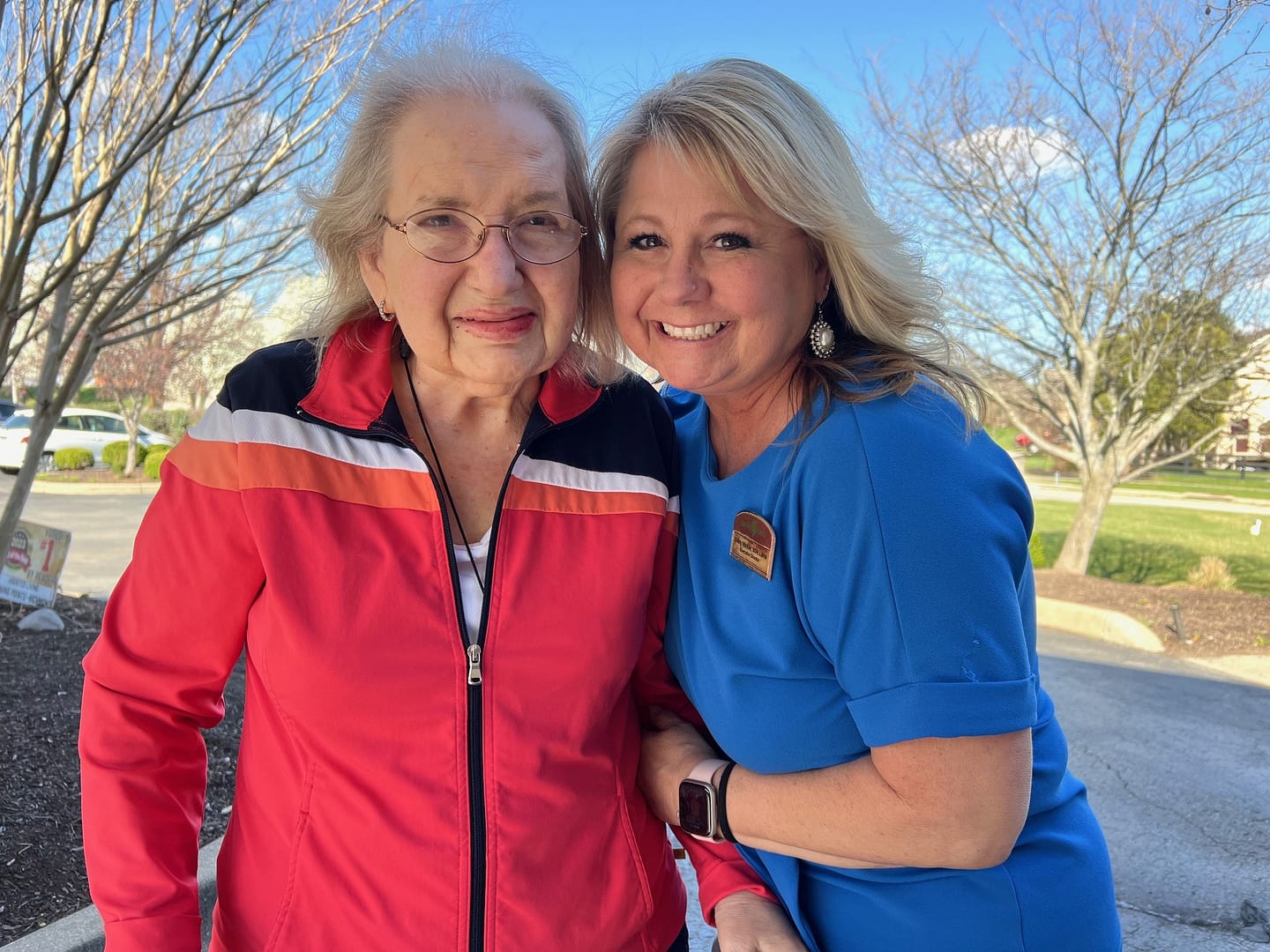 photo of Cristy Winkler, executive director at Morning Pointe of Richmond, and resident Emma Reams, her former teacher