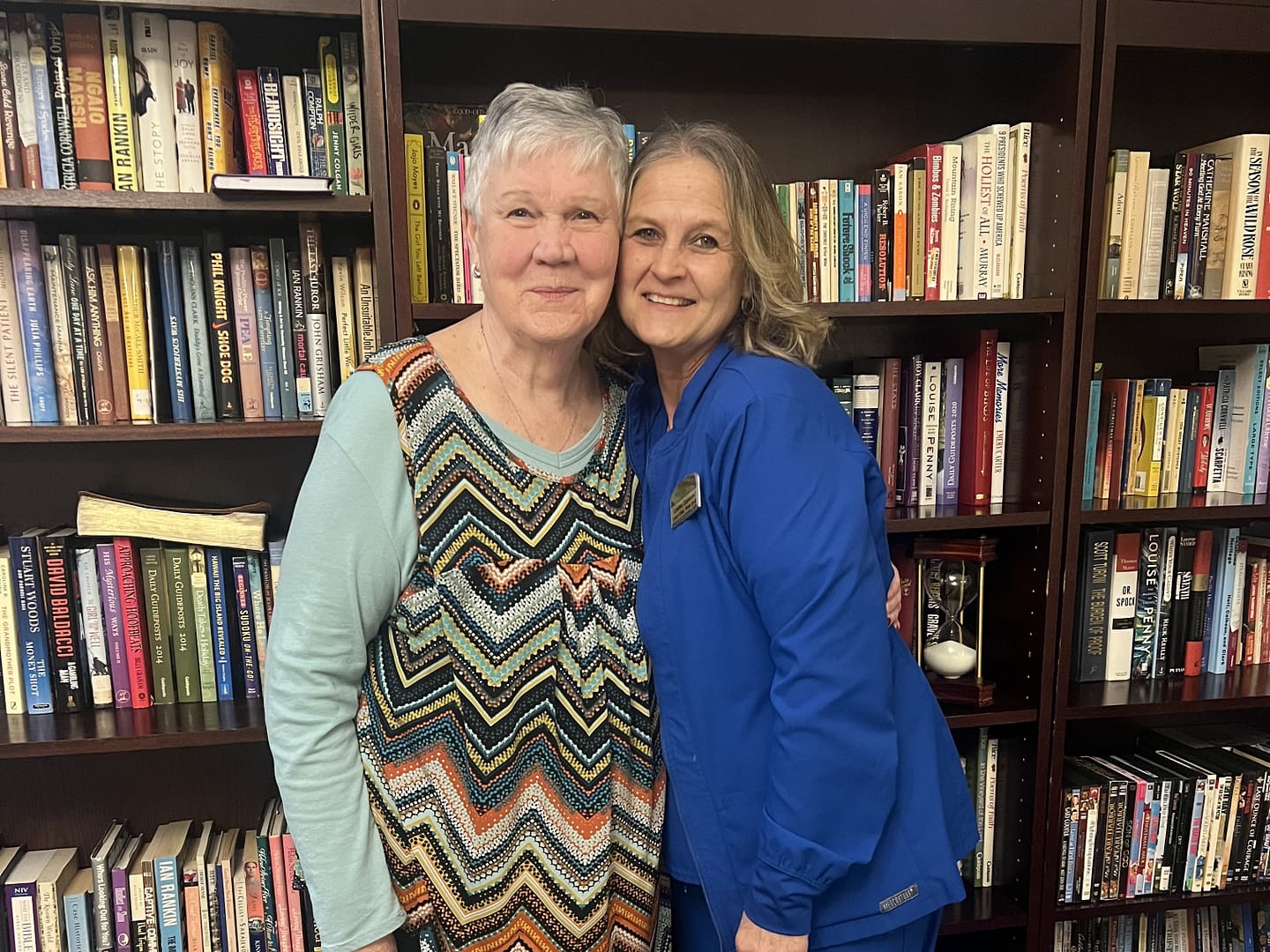 photo of Loretta Cameron with Sarah Parker