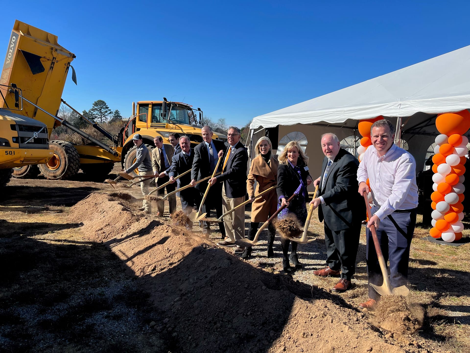 Photo of groundbreaking at The Lantern at Morning Pointe of Hardin Valley