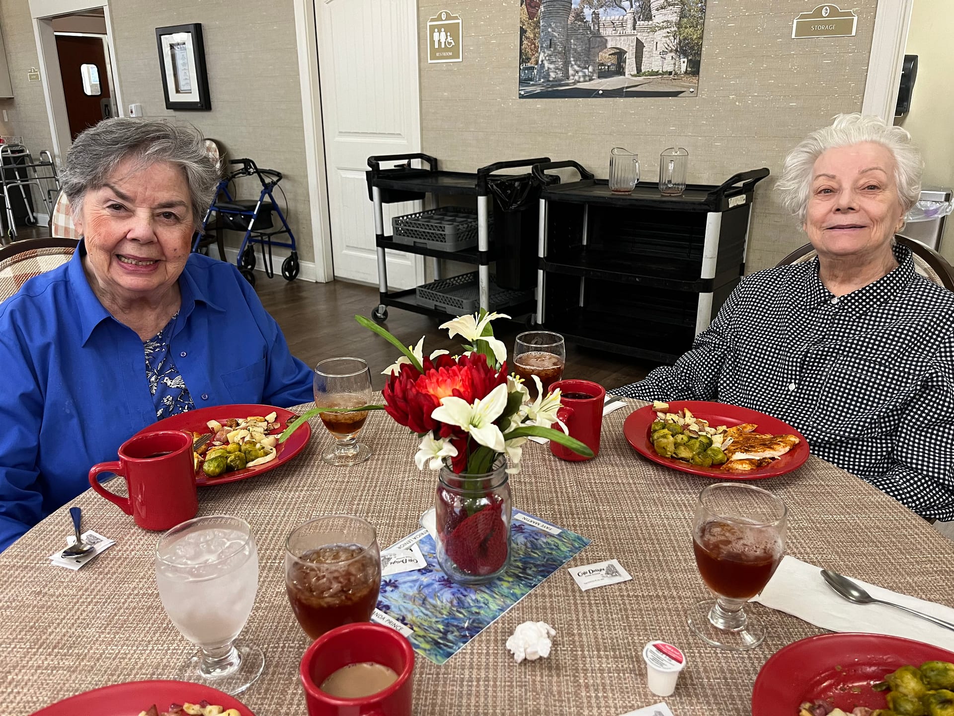 photo of John Martin's wife at lunch at The Lantern at Morning Pointe of Collegedale