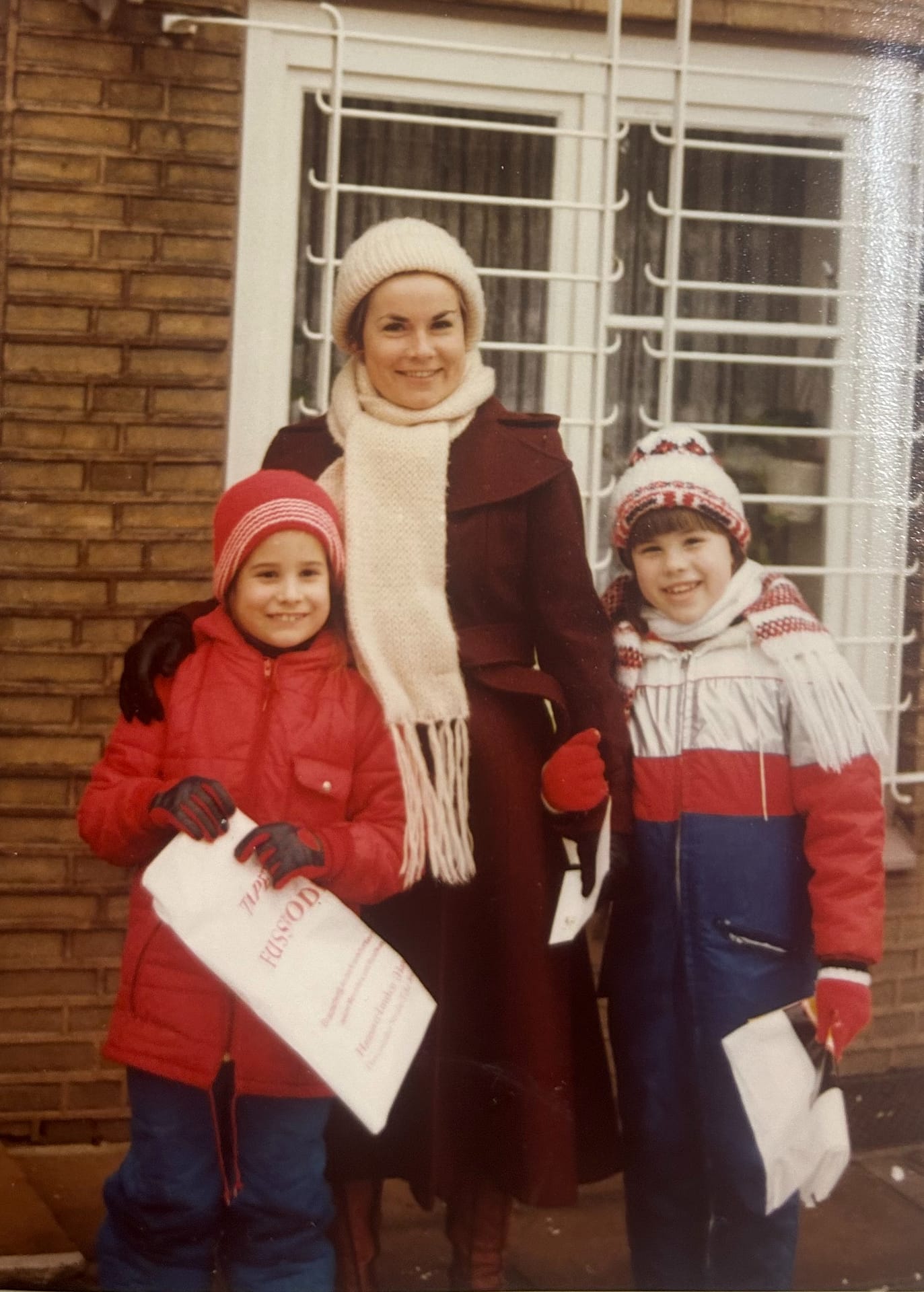 photo of Ingrid and her children