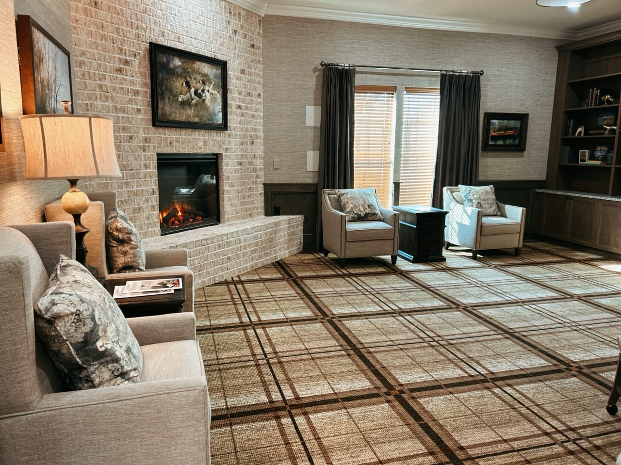 boones-creek-wide sitting area Large
