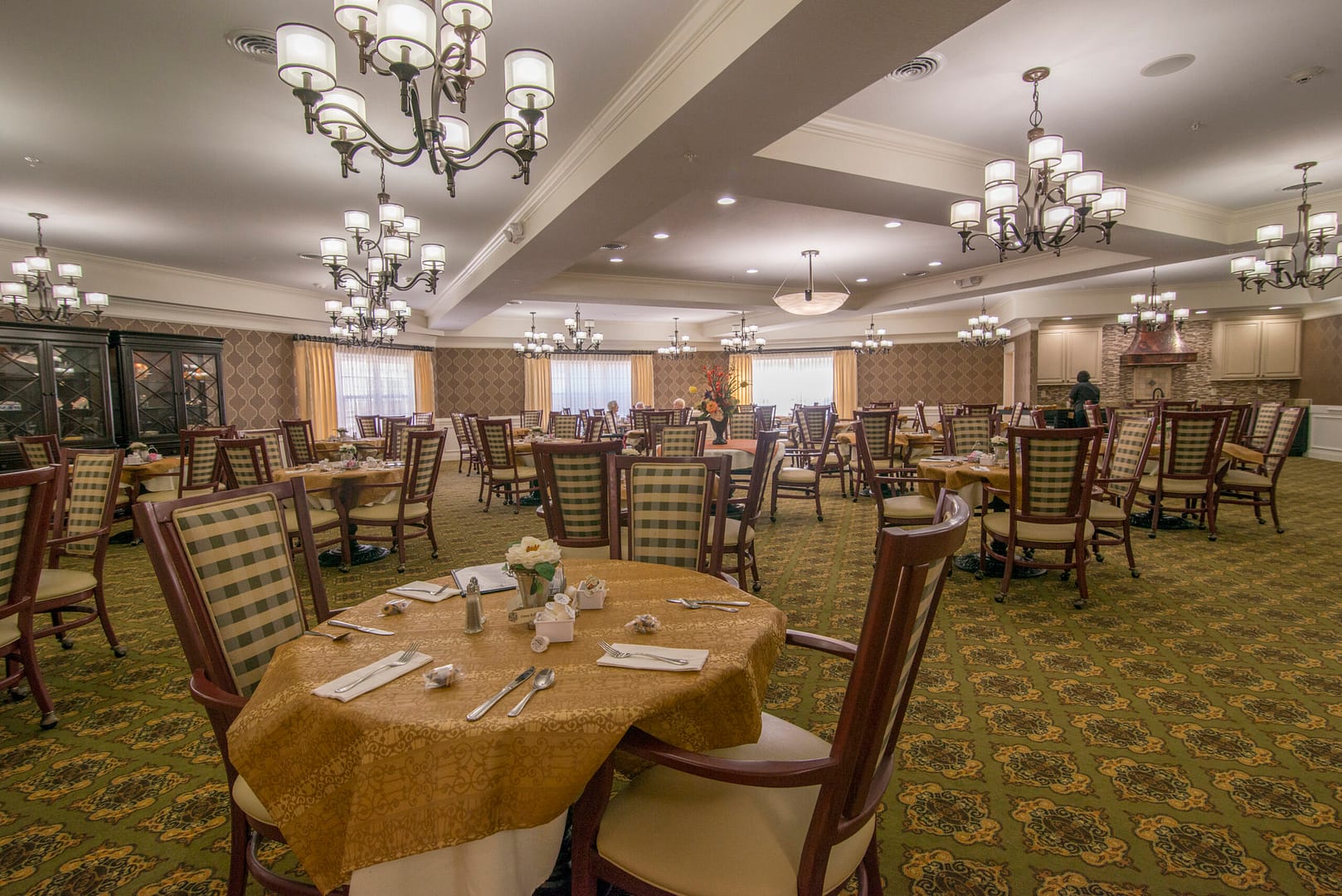 Chattanooga campus dining room filled with tables and chairs