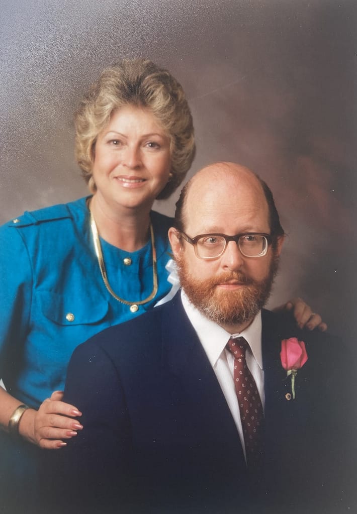 photo of Mike and Carolyn