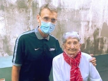 Scott Hanks and his mother, Pauline