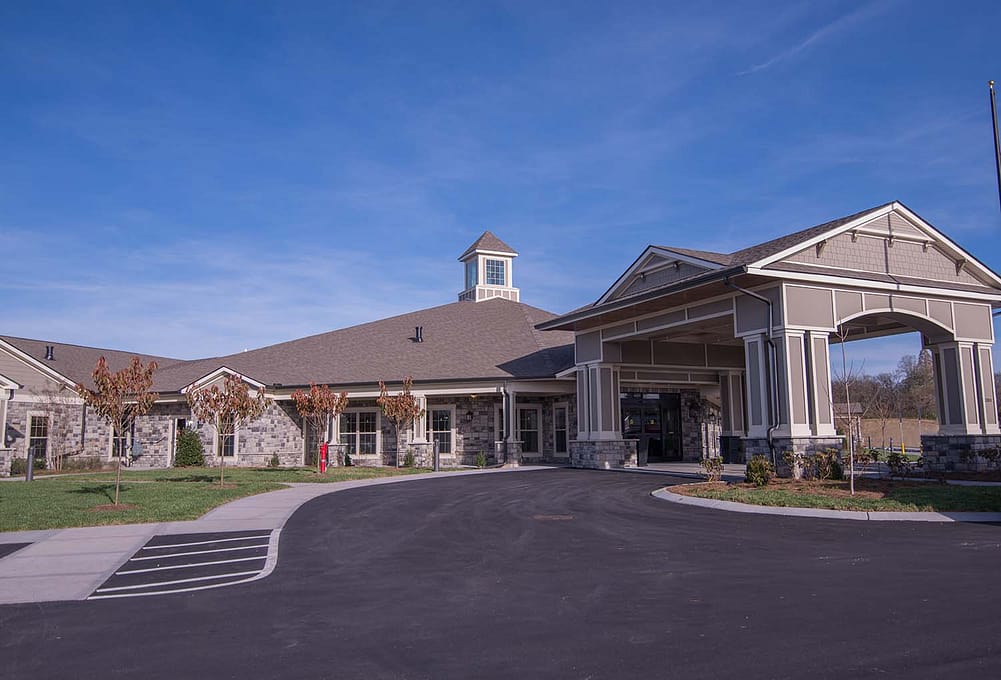 Exterior shot of Morning Pointe Senior Living in Spring Hill, Tennessee