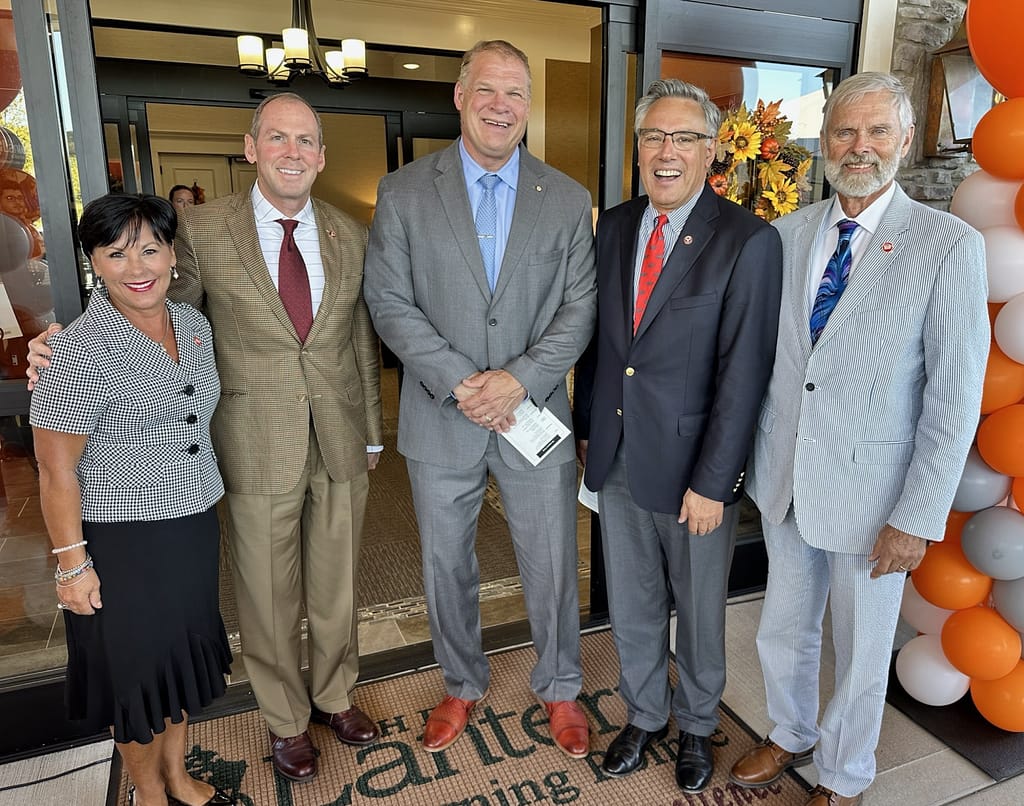 photo of (left to right) Michele Carringer, Tennessee State Representative; Franklin Farrow, Morning Pointe CEO; Glenn Jacobs, Knox County Mayor; Greg A. Vital, Morning Pointe President; and David Wright, Tennessee State Representative