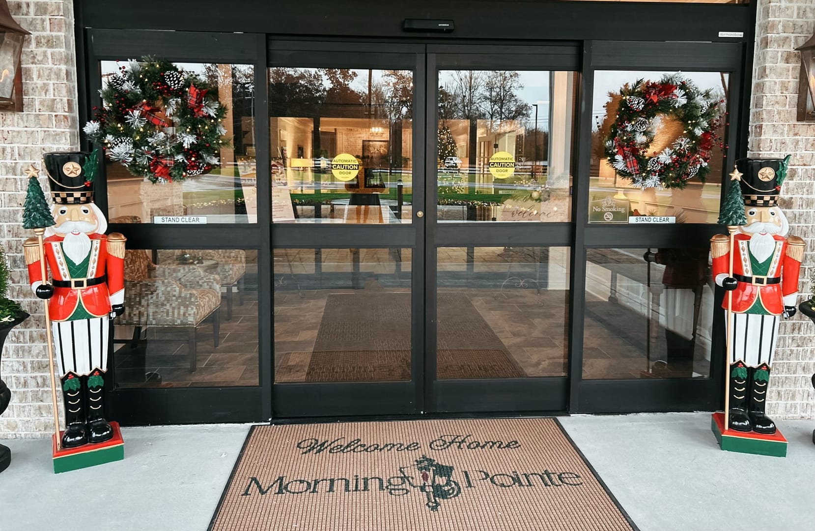 photo of the Morning Pointe at Happy Valley entrance decorated for Christmas