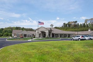 Exterior shot of Morning Pointe Senior Living of Knoxville, Tennessee