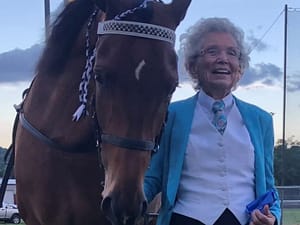 photo of Jean Fowler with horse