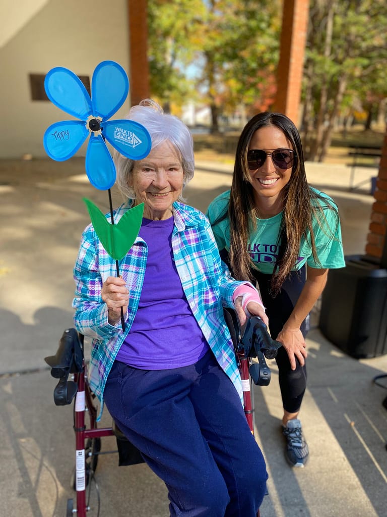 photo of Tippy Brown and Jessica Munoz from the Alzheimer's Association