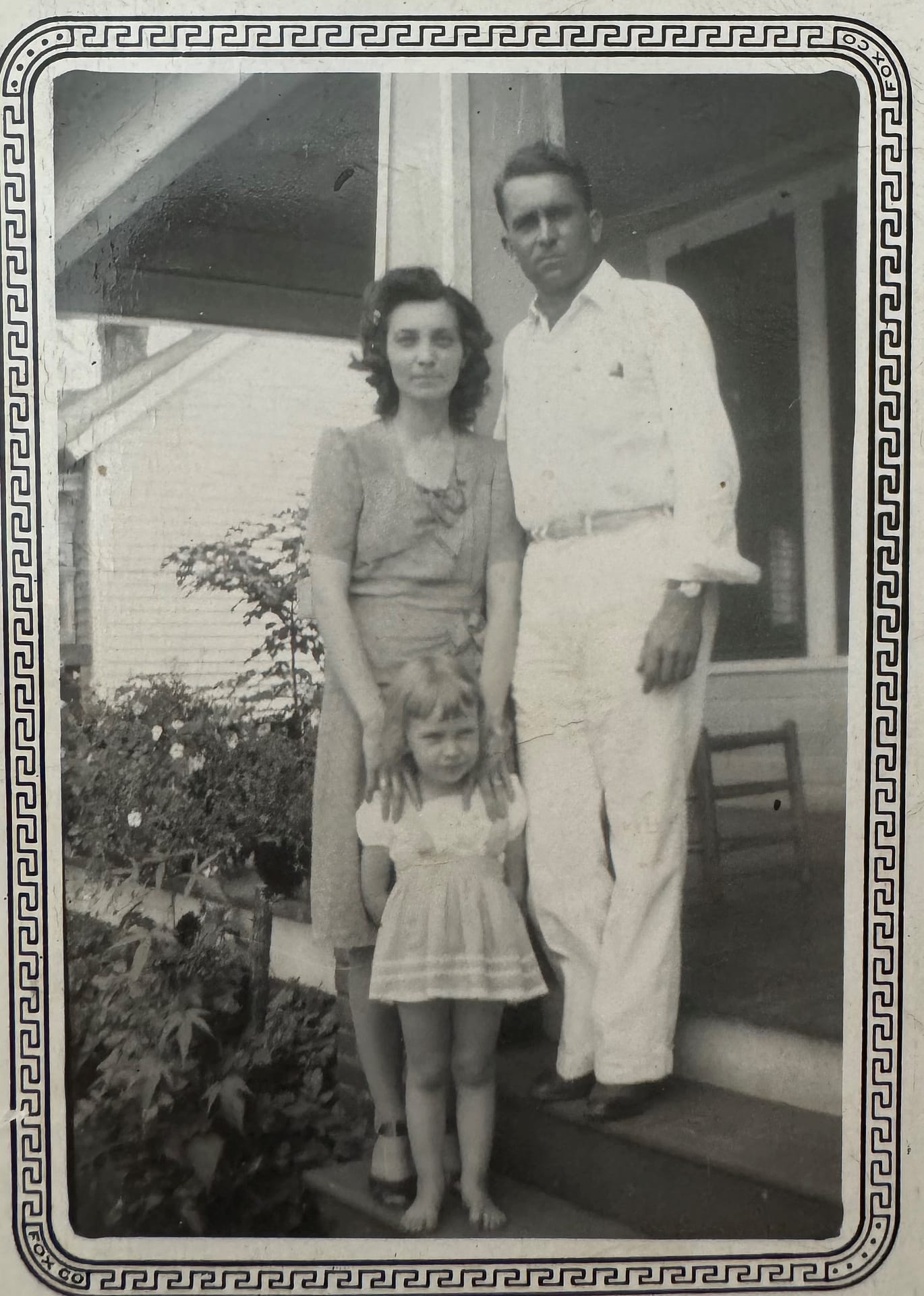 photo of Beverly with her parents